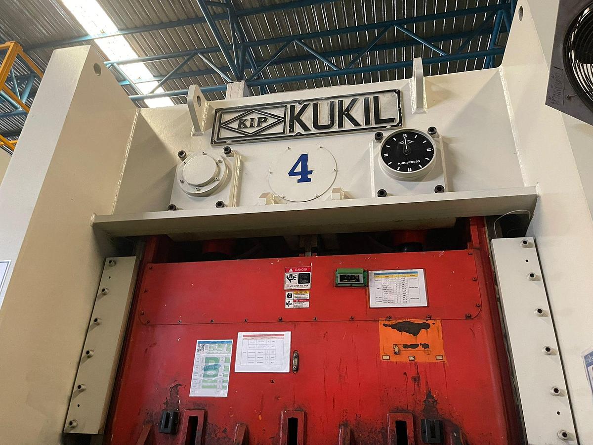 Used Kukil KDH-300E High Speed Stamping Machine Year 2011
