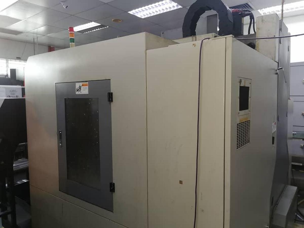 Used Awea AF-1000 Vertical Machining Center Year 2004