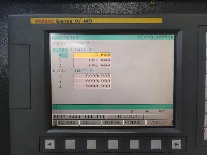 Used Year 2010 Etec 1166 Vertical Milling Machine 