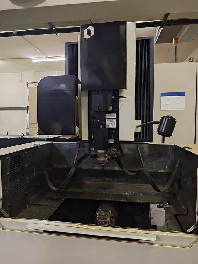 Used Makino SP64 CNC Wire EDM Year 2006
