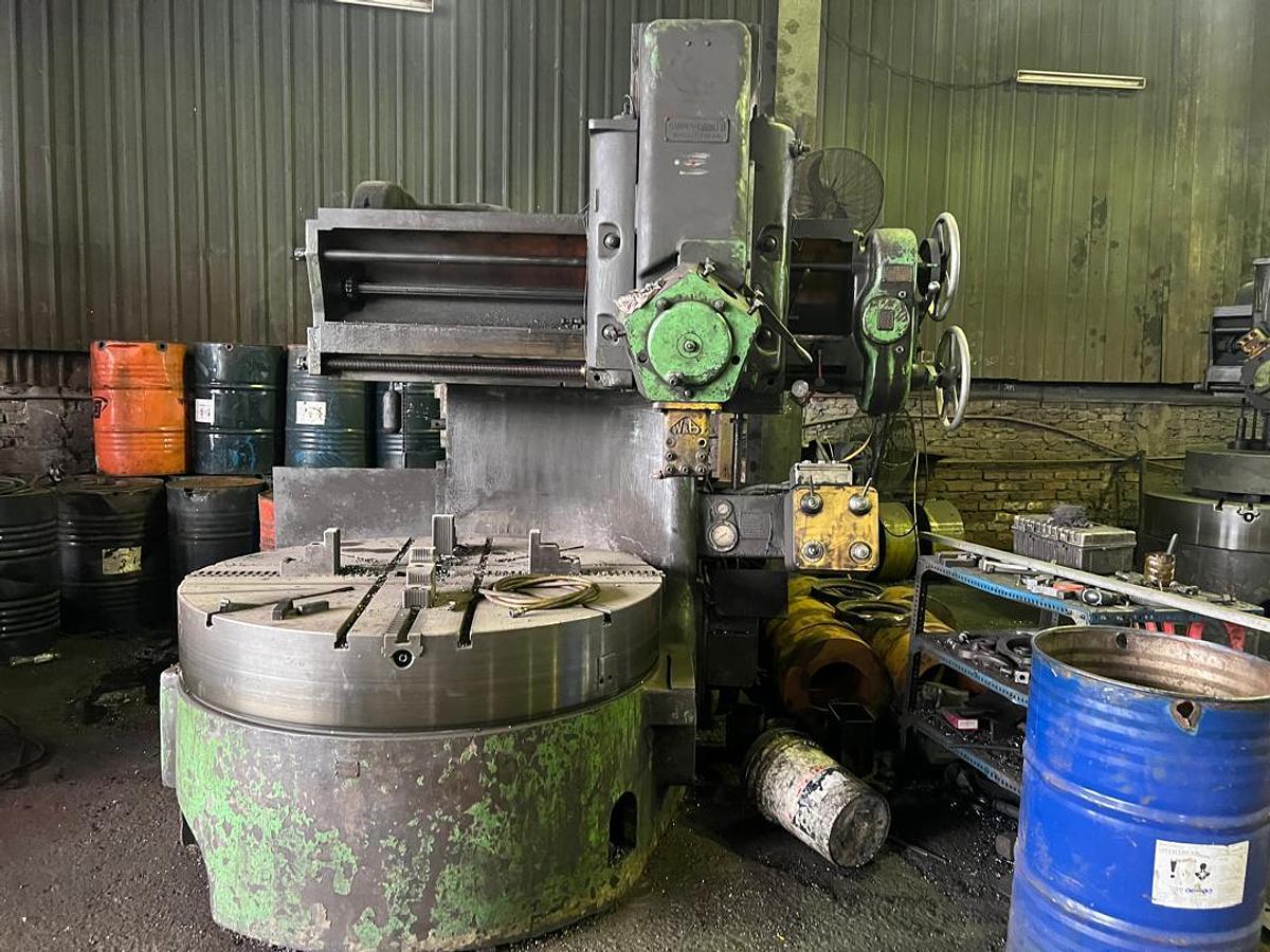 Used Webster Bennet Vertical Turning Lathe 1500mm