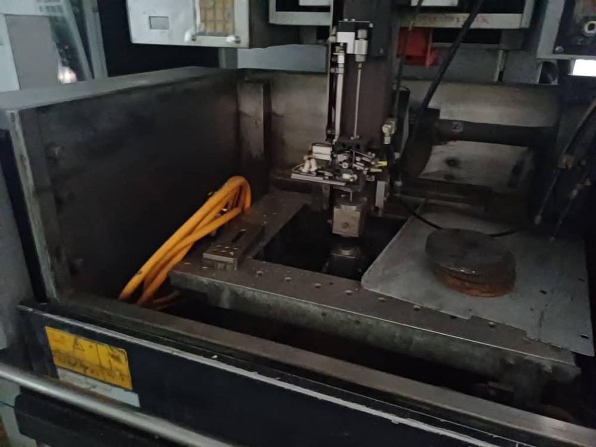 Used Sodick VL300Q Wire Cutting EDM Year 2016