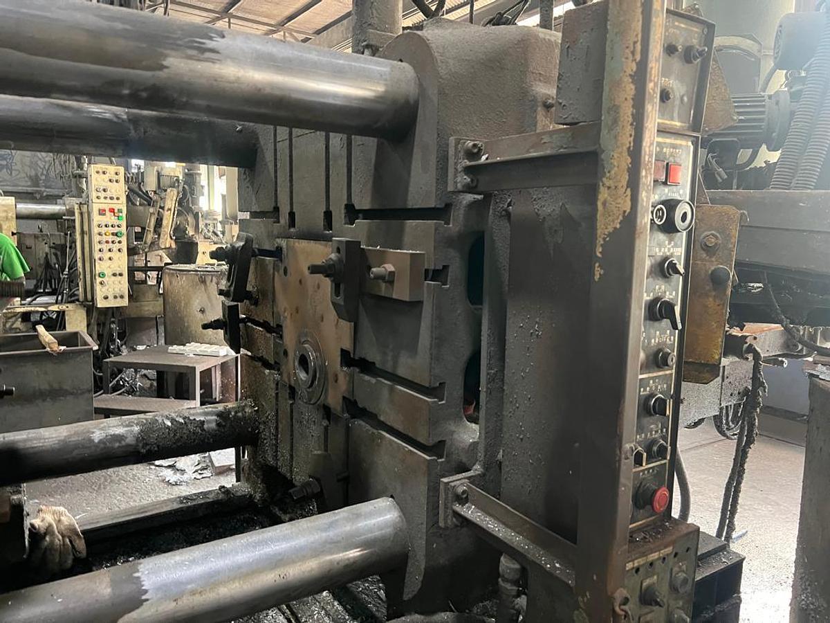 Used Toyo BD-350V2-CW Die Casting Machine Year 1994