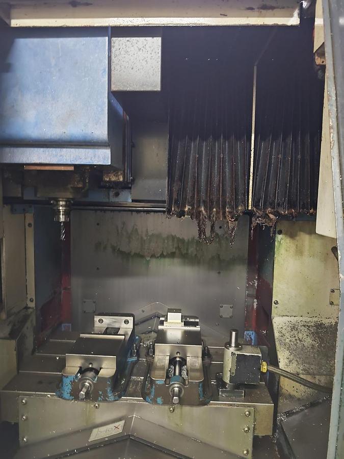 Used Mazak FJV-20 CNC Vertical Machining Center Year 1997