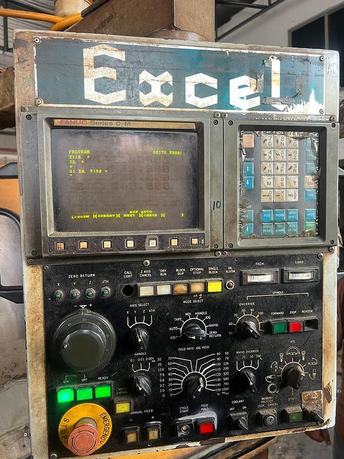 Used Excel 1300 Vertical Machining Center Year 2000