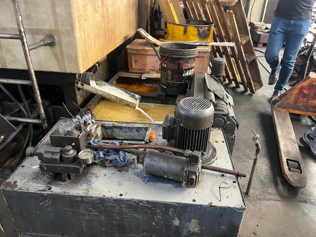 Used Surface Grinder 2000x1000
