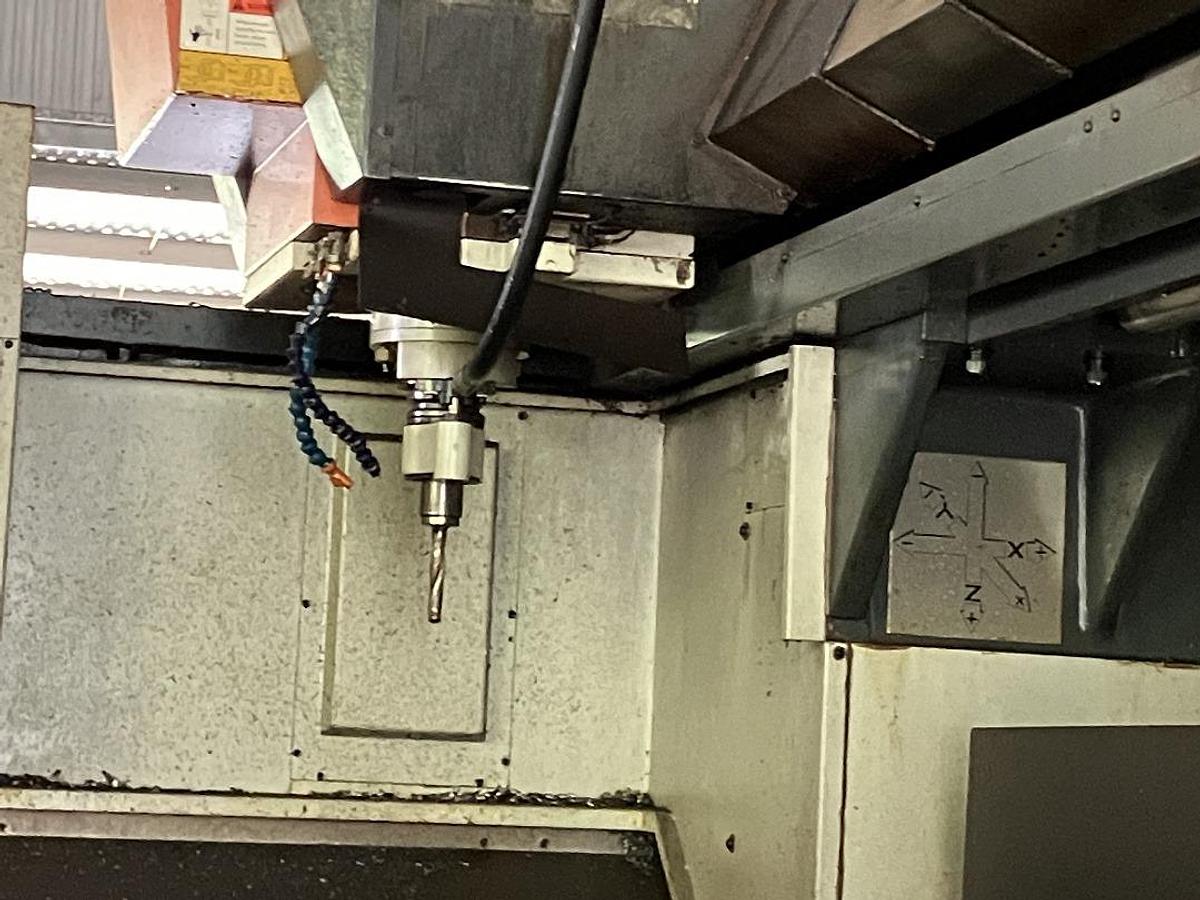 Used VTEC VF-2000 Double Column Machining Center Year 2007