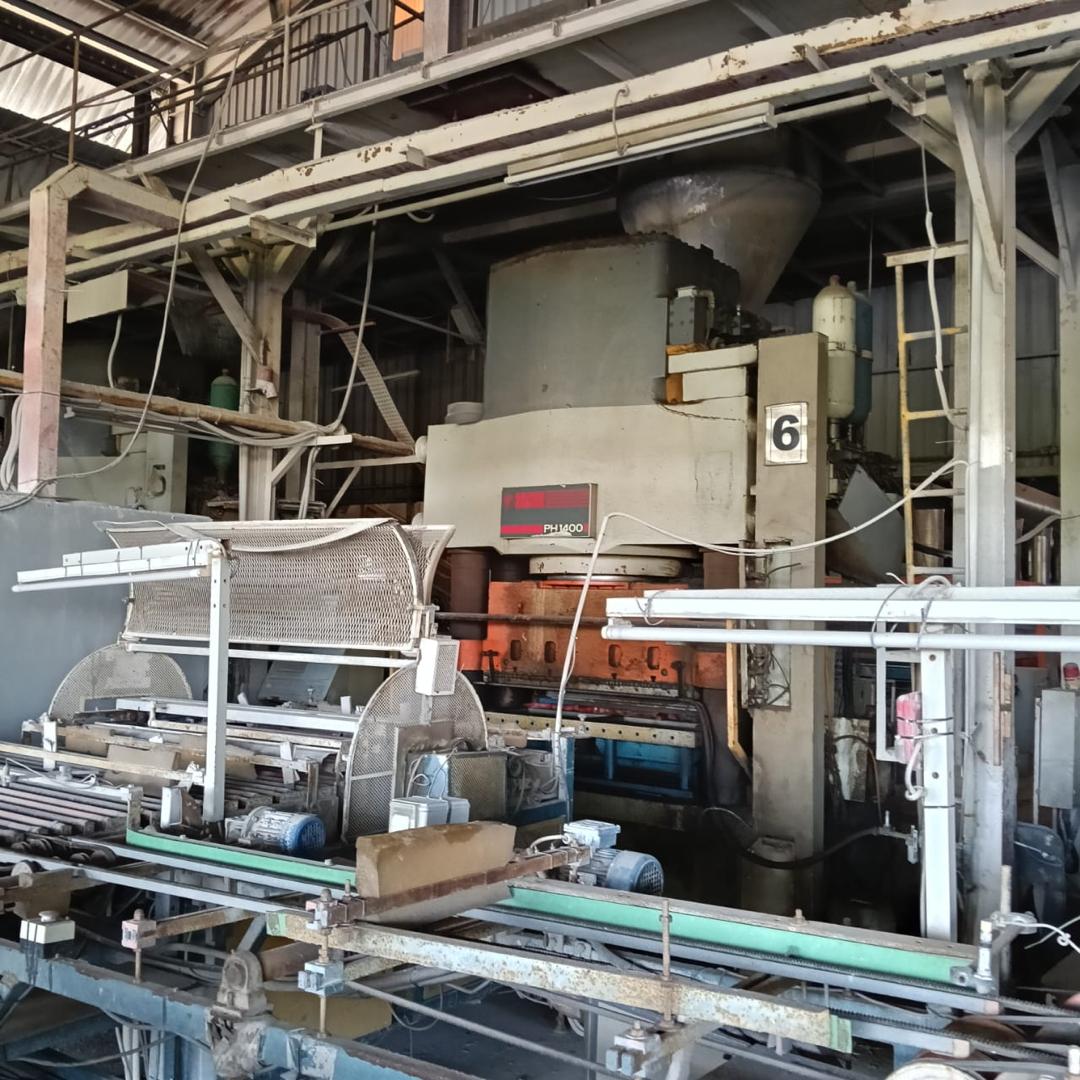 Used Sacmi PH1400 Automatic Hydraulic Press