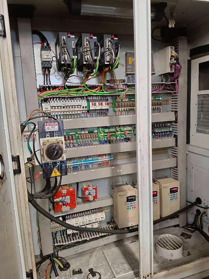 Used Hong Ji ST-500c Gun Drill Machine Year 2016