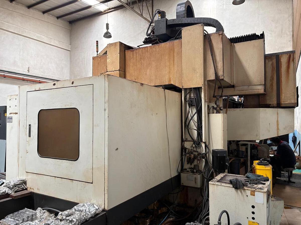Used Dahlih DCM-2213 Double Column Machining Center Year 2008 