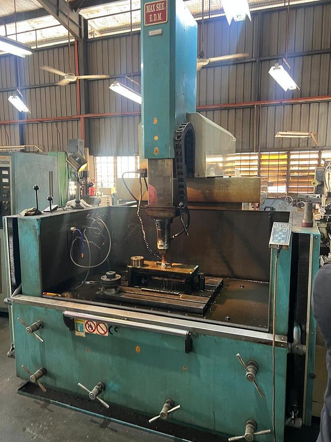 Used Max See P50 Die Sinking EDM Year 2005