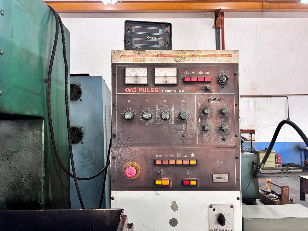 Used Anotronic ARD M30D Die Sinking EDM Year 1988