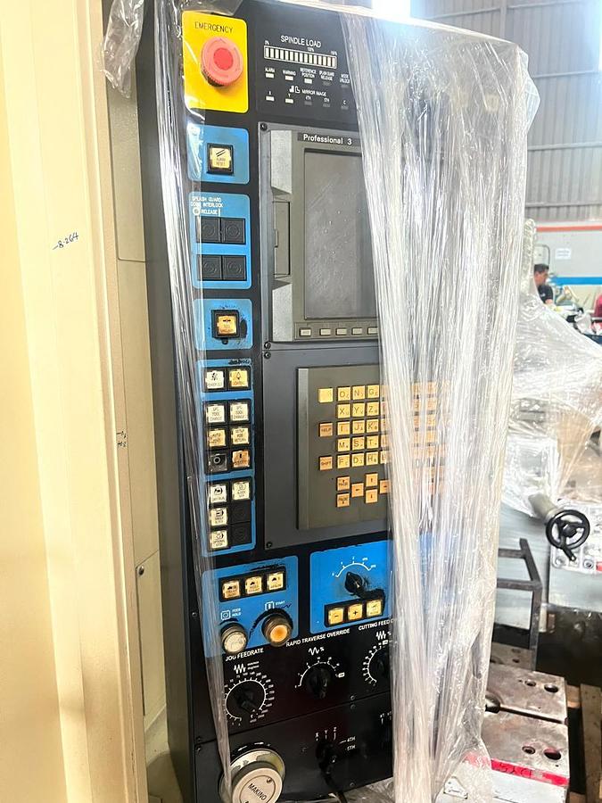 Used Makino S56 Vertical Machining Center Year 2005