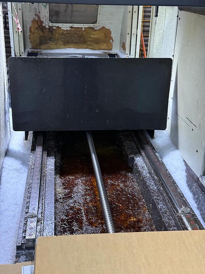 Used Kao Ming KMC-1800DV Double Column Maching Center Year 2010