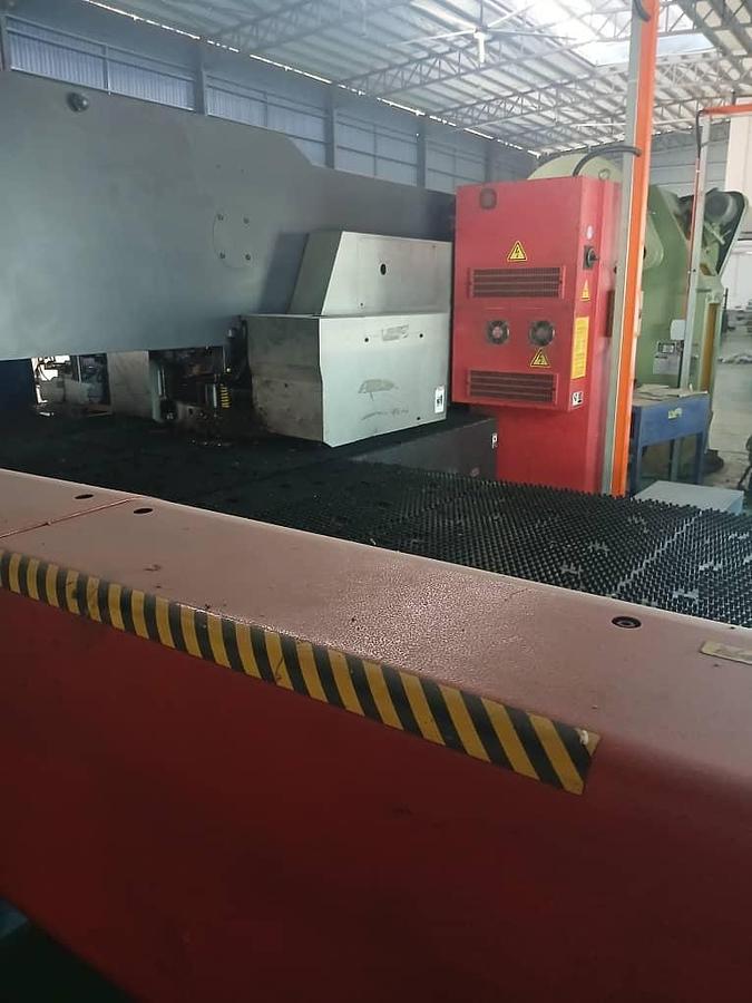 Used Amada AC2510 NT CNC Turret Punch Press