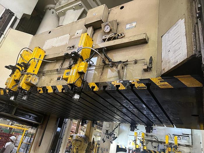 Used Hitachi Zosen Fukui 800T Stamping Press