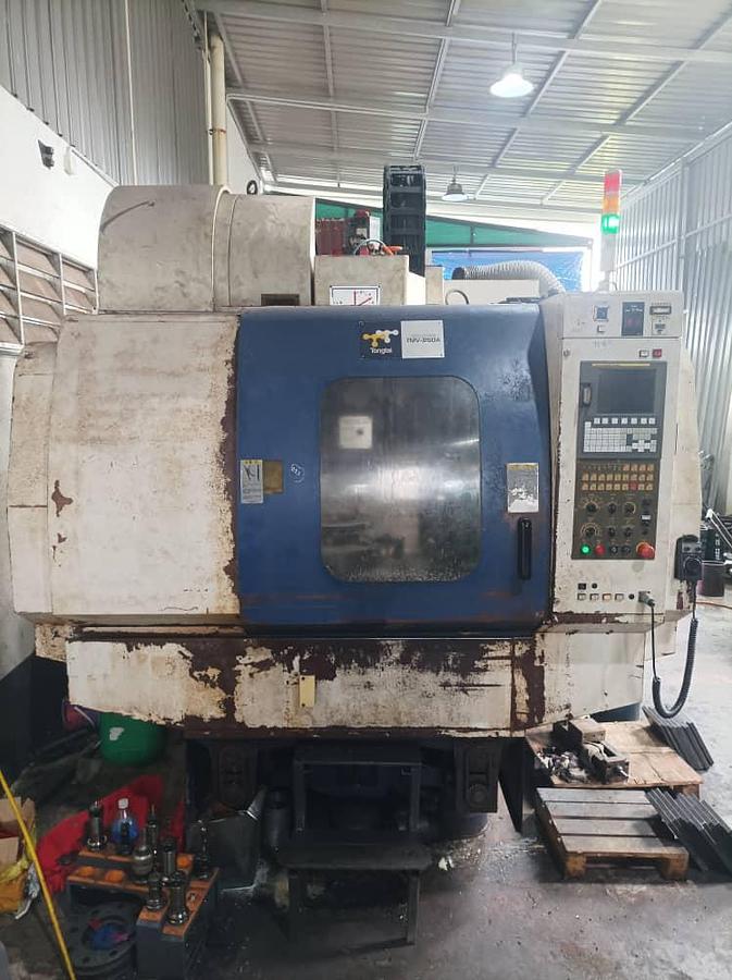Used Tongtai TMV-800 Vertical Machining Center Year 2007