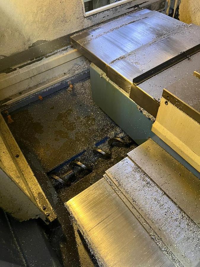 Used Dahlih MCV-720 Vertical Machining Center Year 2007