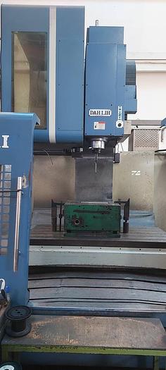 Used DAHLIH DL-MCV1450 Year 2009 Vertical Machining Center