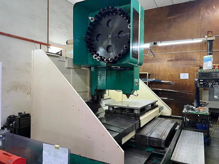 Used Year 2000 Dahlilh MCV1450 Vertical Machining Center