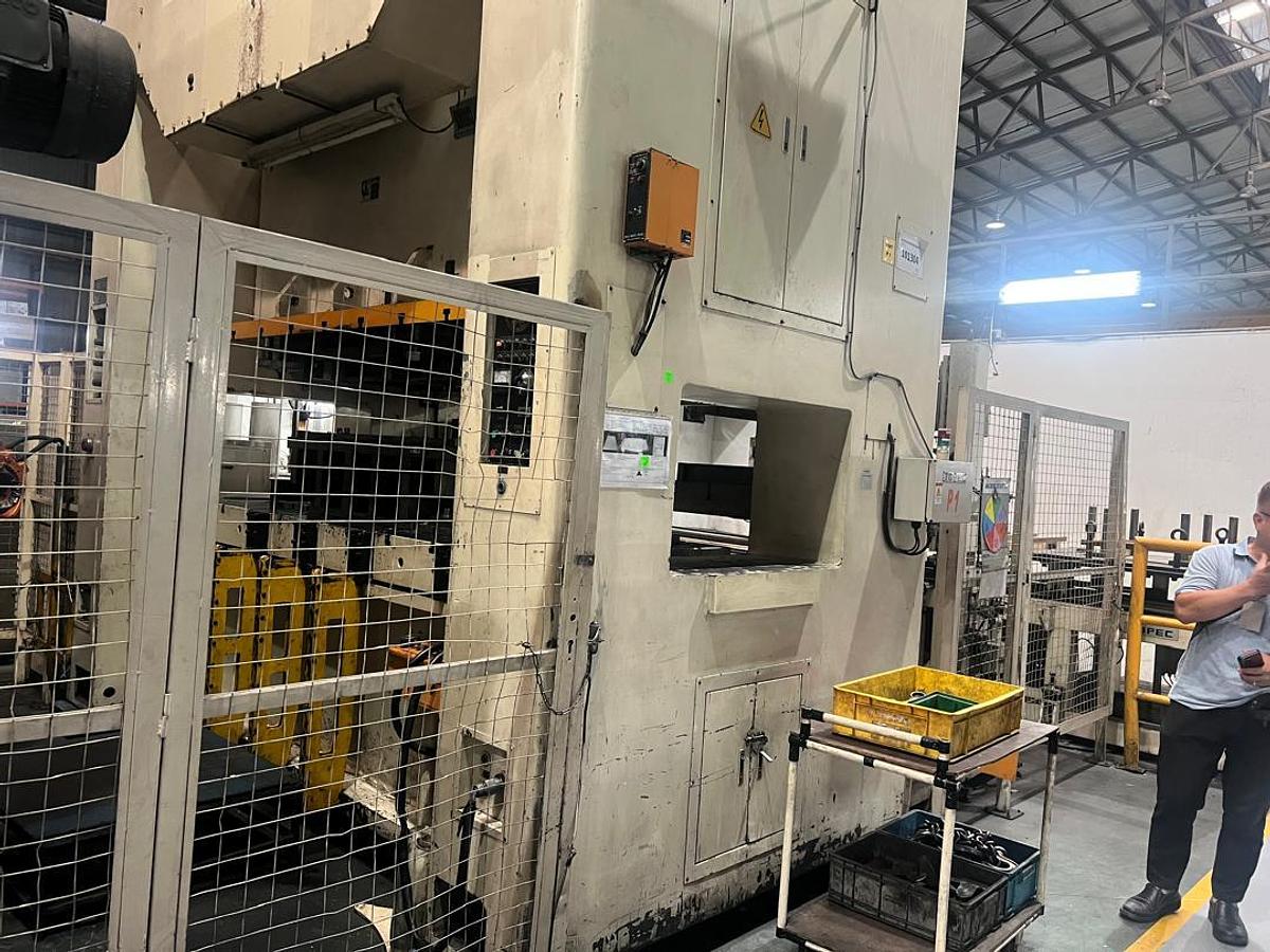 Used Sino LDP300T Tandem Press with 6 Press Year 2010
