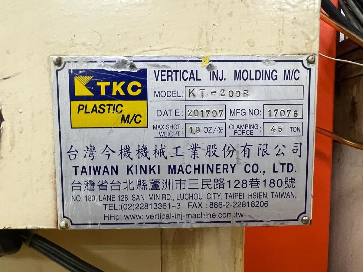 Used TKC KT-200R 45T Vertical Injection Molding Year 2017
