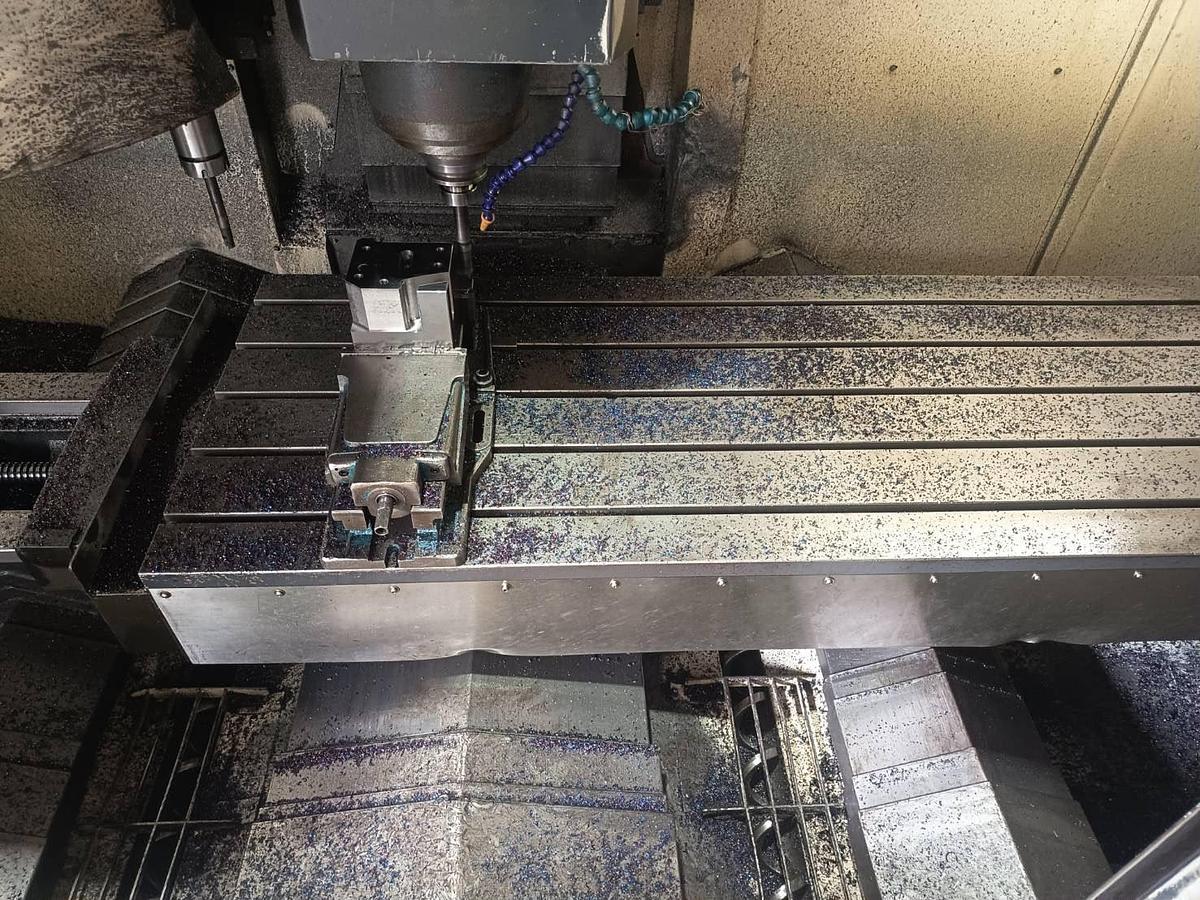 Used Hartford HCMC2082 CNC Vertical Machining Center Year 2014
