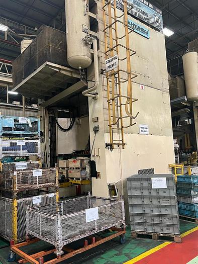 Used Hyundai 400T Model SA2-400 Year 1996 Stamping Press
