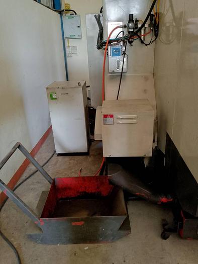 Used EXTRON Vertical Machining Center Year 2005