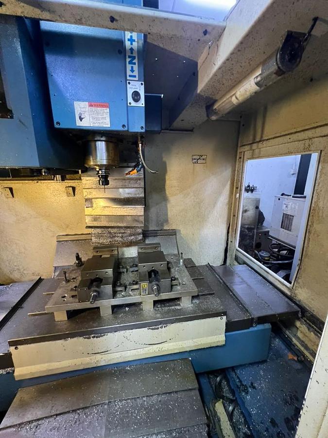 Used Dahlih MCV-720 Vertical Machining Center Year 2007