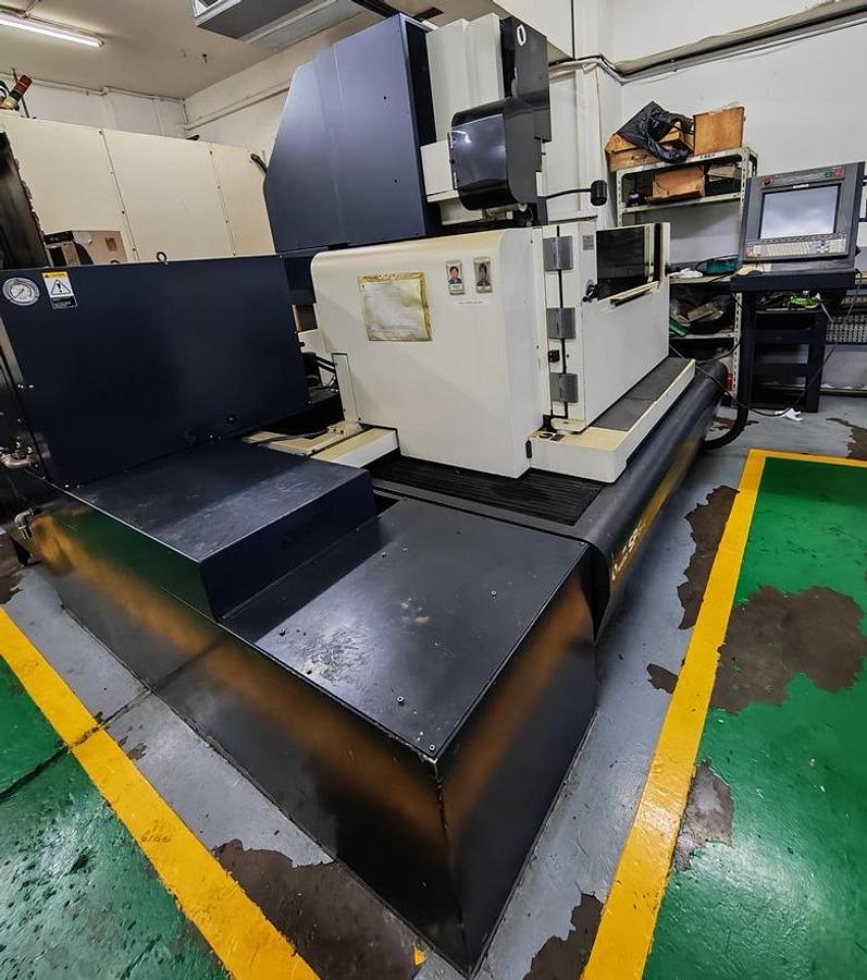 Used Makino SP64 CNC Wire EDM Year 2006