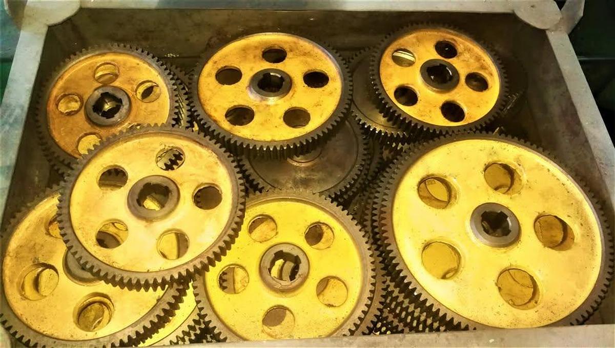 Used WMW MODUL ZFWZ 1250mm x 14/II Universal Gear Hobbing Machine