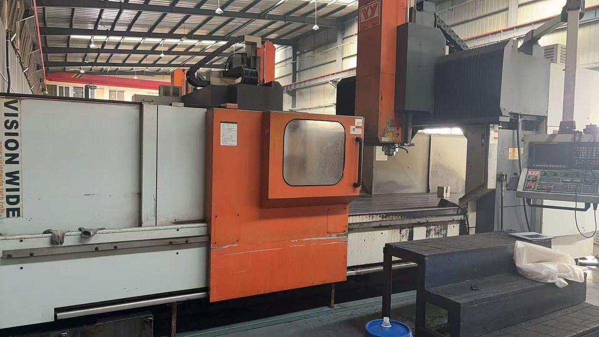 Used Vision Wide VB3016 Double Column Machining Center Year 2012