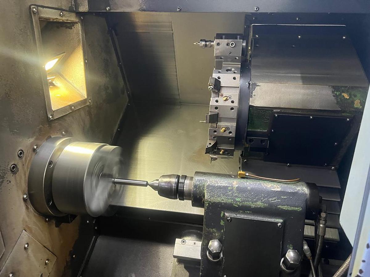 Used Doosan LYNX220LB CNC Lathe Year 2012