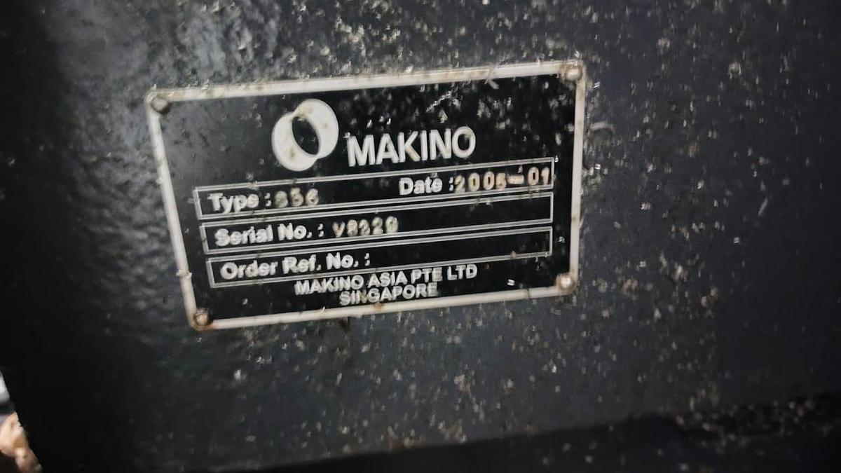 Used Makino S56 Vertical Machining Center Year 2005