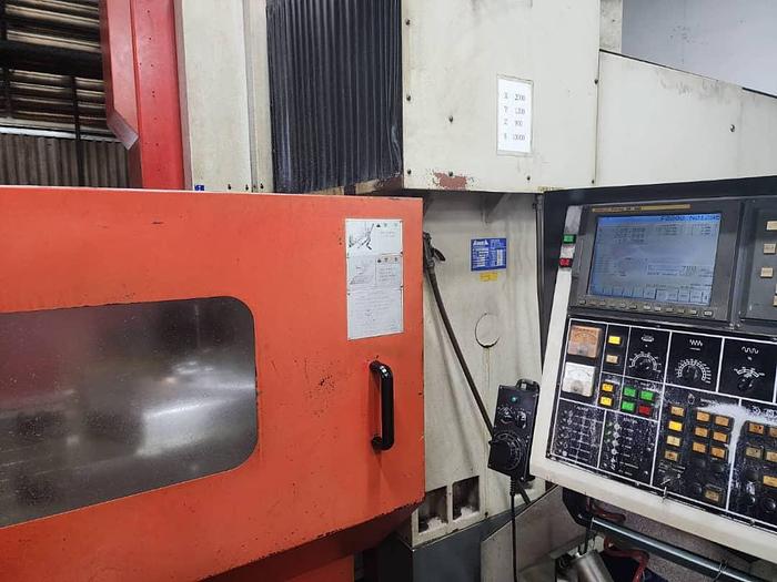 Used Year 2002 Awea VP-2012 Vertical Machining Center