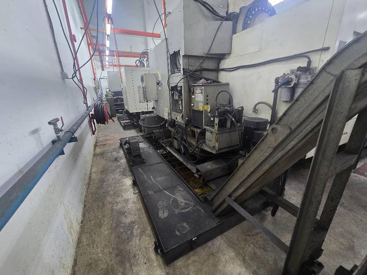 Used Victor Vcenter 130 Vertical Machining Center Year 2013