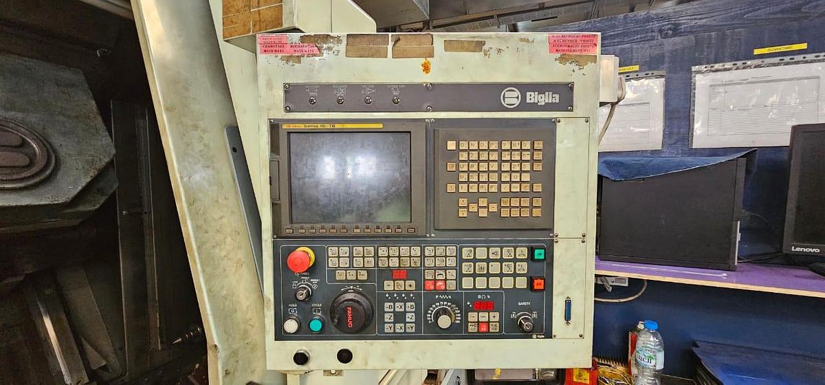 Used Biglia Smart Turn 1200 CNC Lathe Year 2005