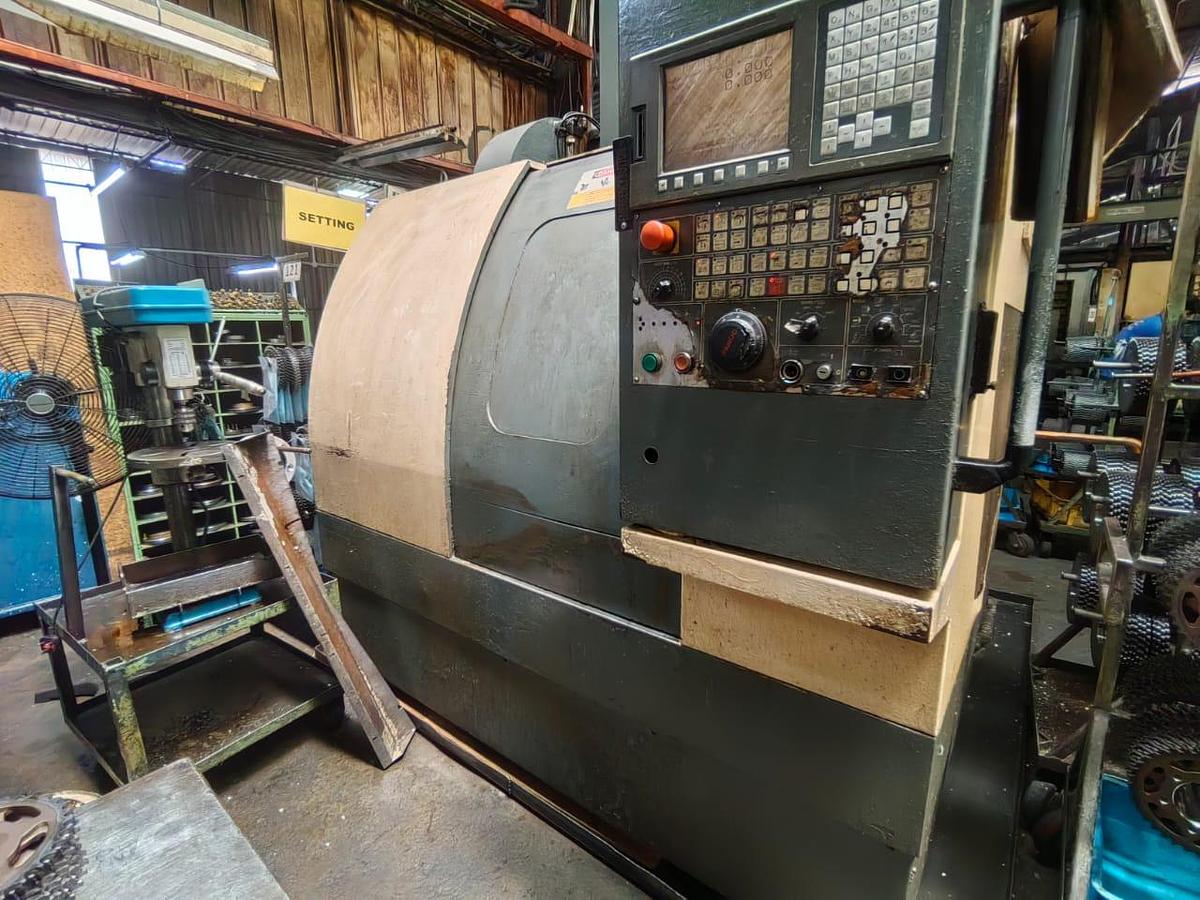Used Leadwell V30 Vertical Machining Center Year 2006