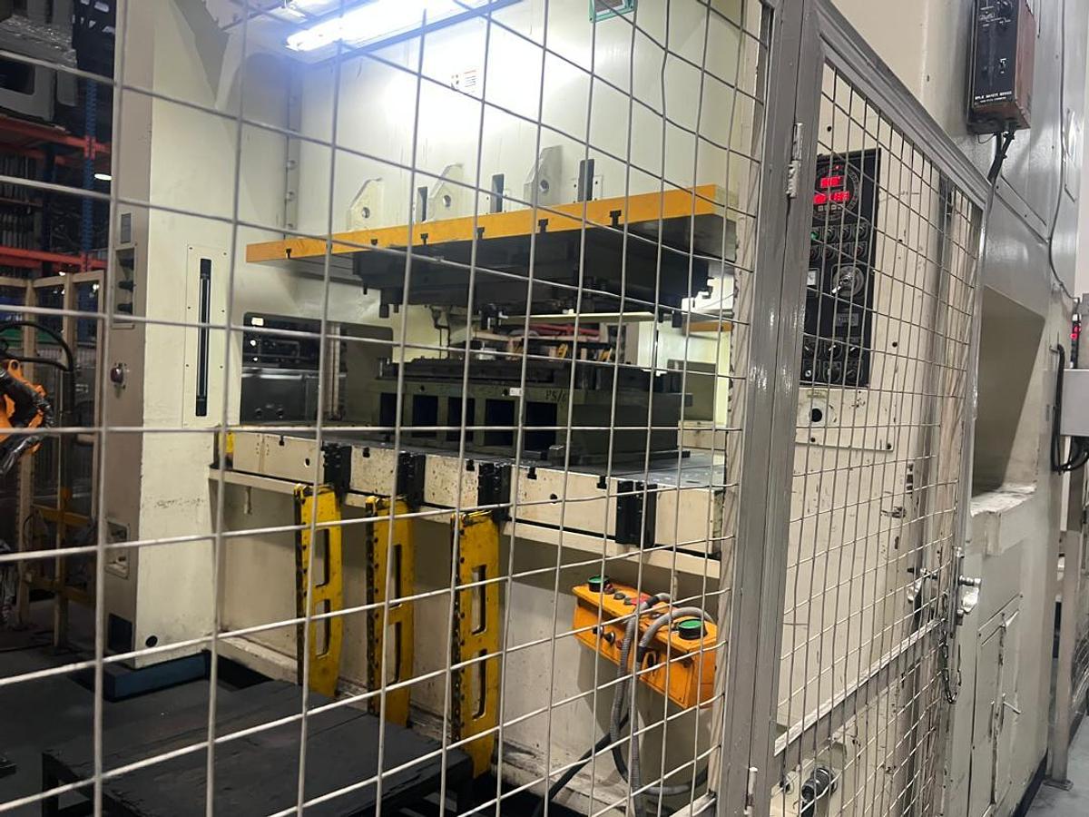 Used Sino LDP300T Tandem Press with 6 Press Year 2010