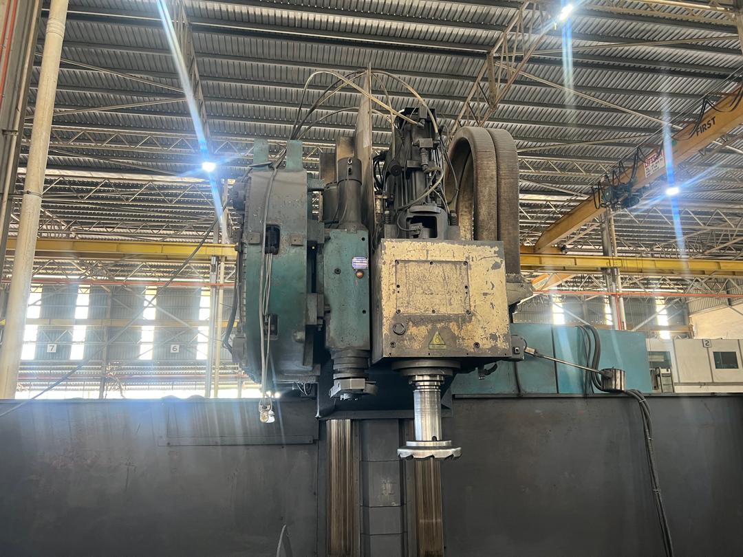 Used Hartford HV80A CNC Vertical Machining Center / CNC Milling