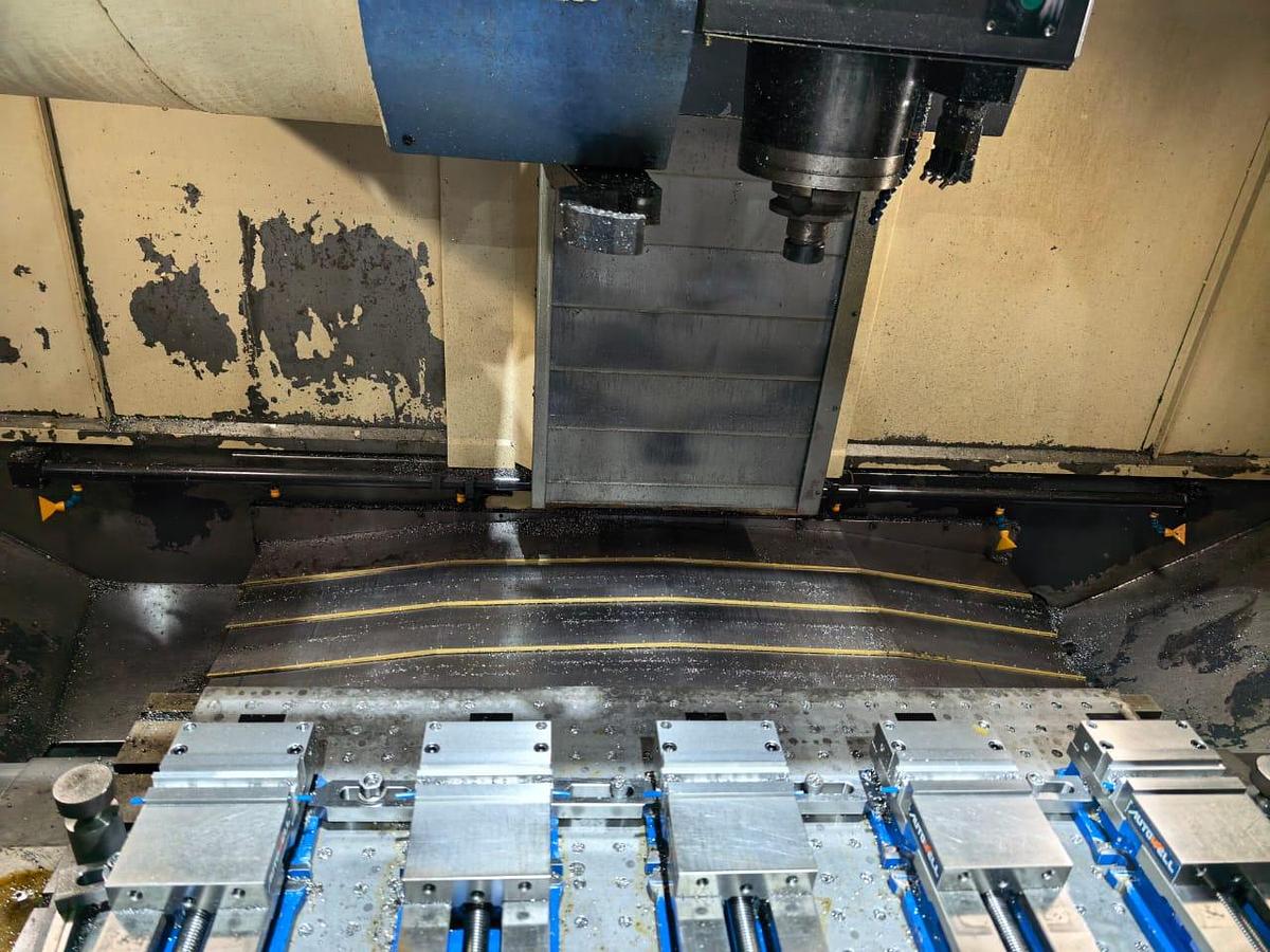 Used Hwacheon Sirius-7050 Vertical Machining Center Year 2013