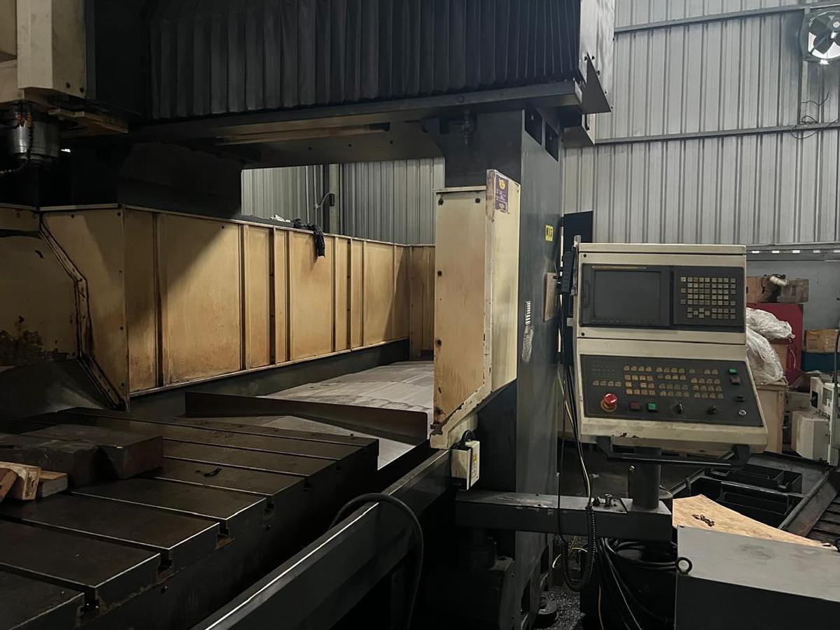 Used Hartford PRO 3150A Double Column Machining Center Year 2006