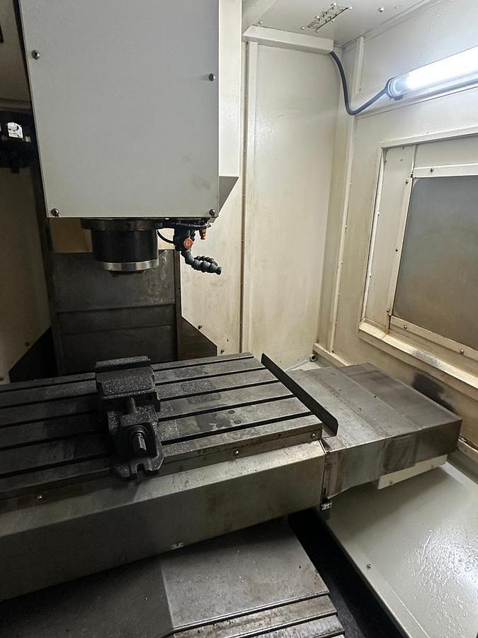 Used Litz DV-800 Vertical Machining Center Year 2018