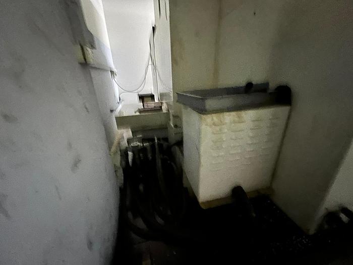 Used HURCO VMX64 Year 2013 Vertical Machining Center 