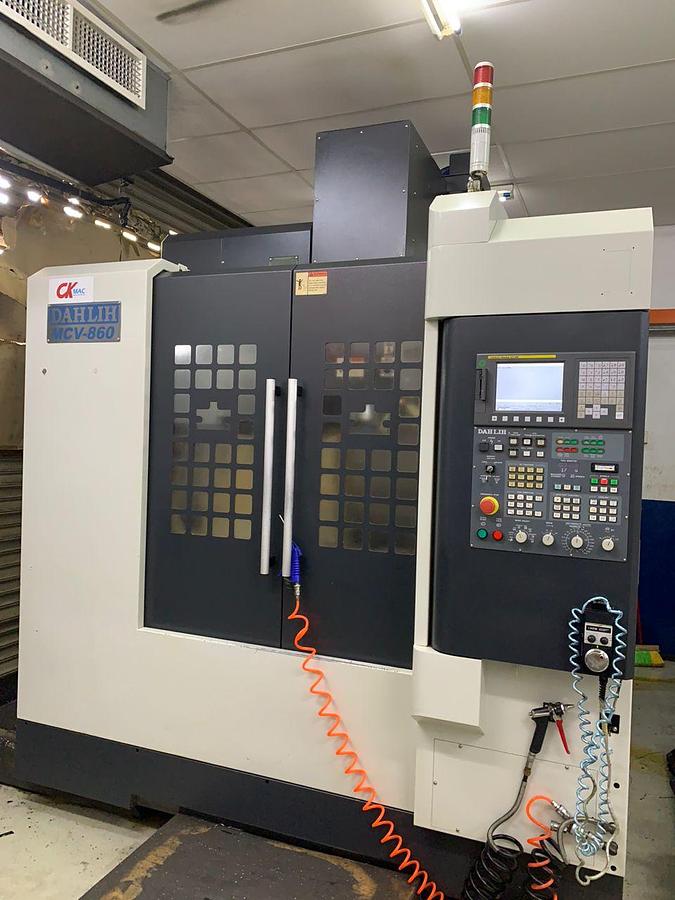 Used Dahlih MCV-860 Vertical Machining Center Year 2017
