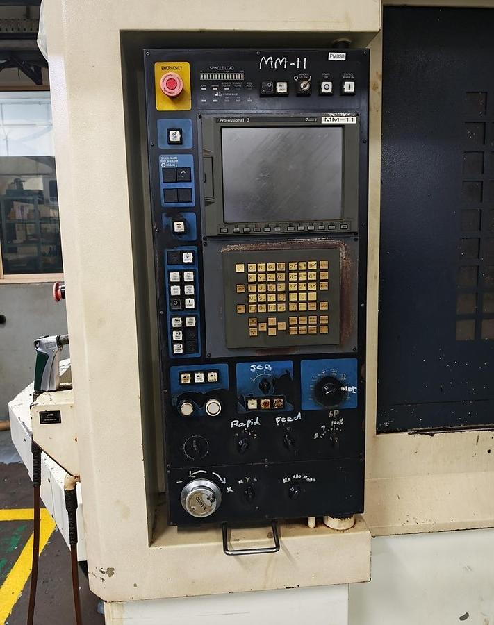 Used Makino S33 CNC Vertical Machining Center Year 2005