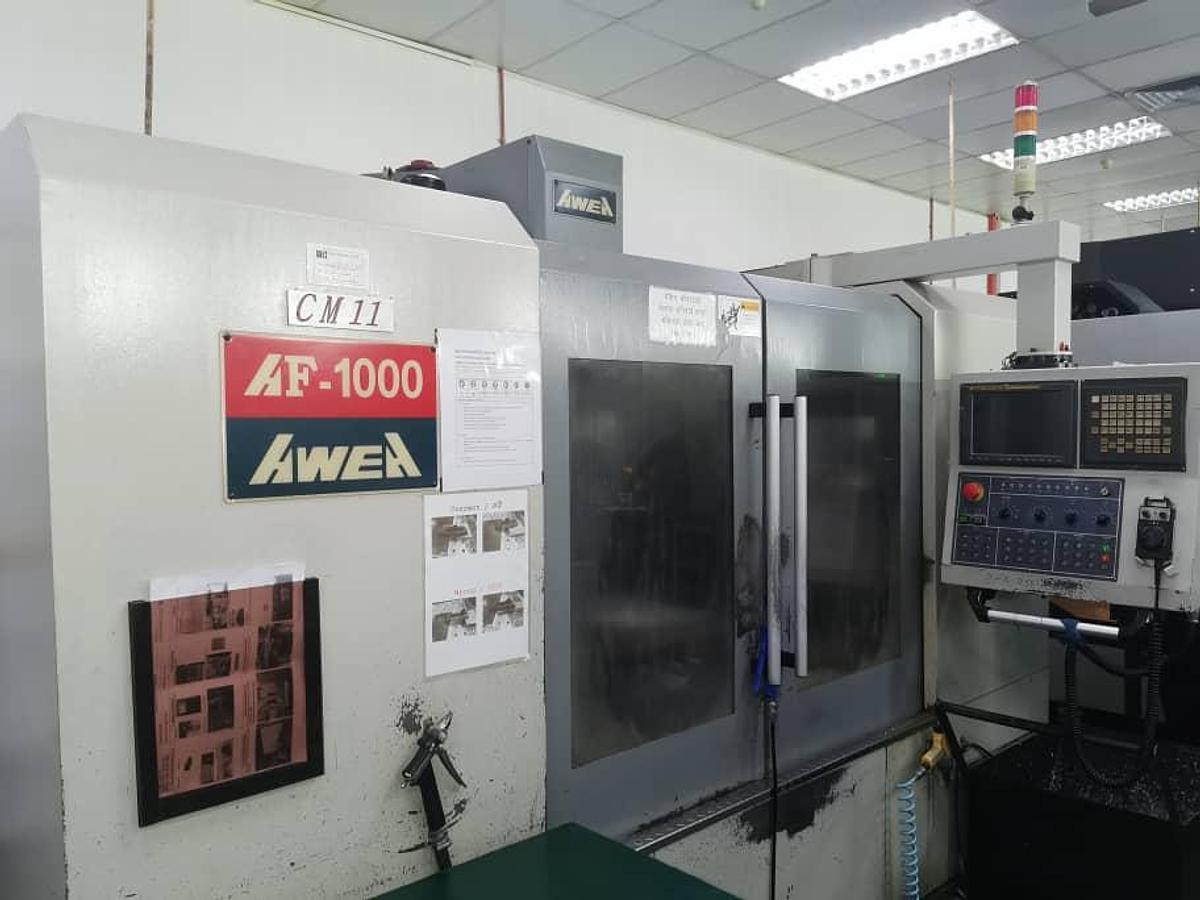 Used Awea AF-1000 Vertical Machining Center Year 2004