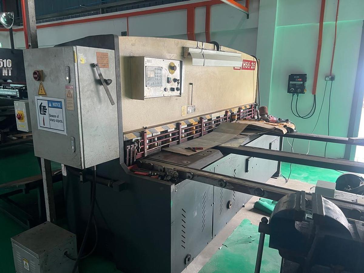 Used LFK HS6-26 Hydraulic Shearing Machine
