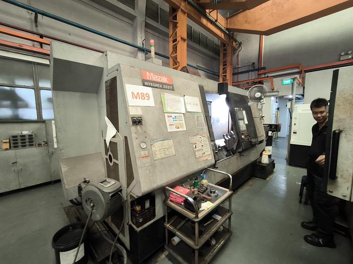 Used Year 2001 Mazak Integrax 300Y Universal CNC Turn-Mill Center 